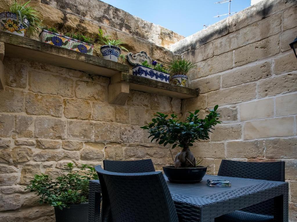 Готель Julesy'S Bnb Cospicua Екстер'єр фото