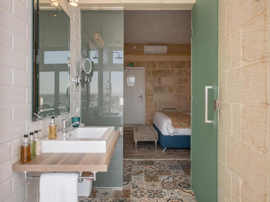 Готель Julesy'S Bnb Cospicua Екстер'єр фото